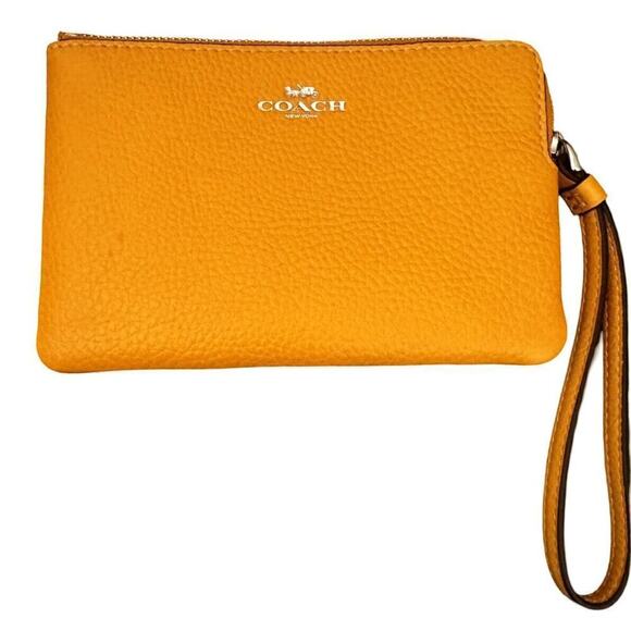 Coach Corner Zip Wristlet /wallet/Yellow/honeycomb Leather Medium Size - Picture 1 of 4